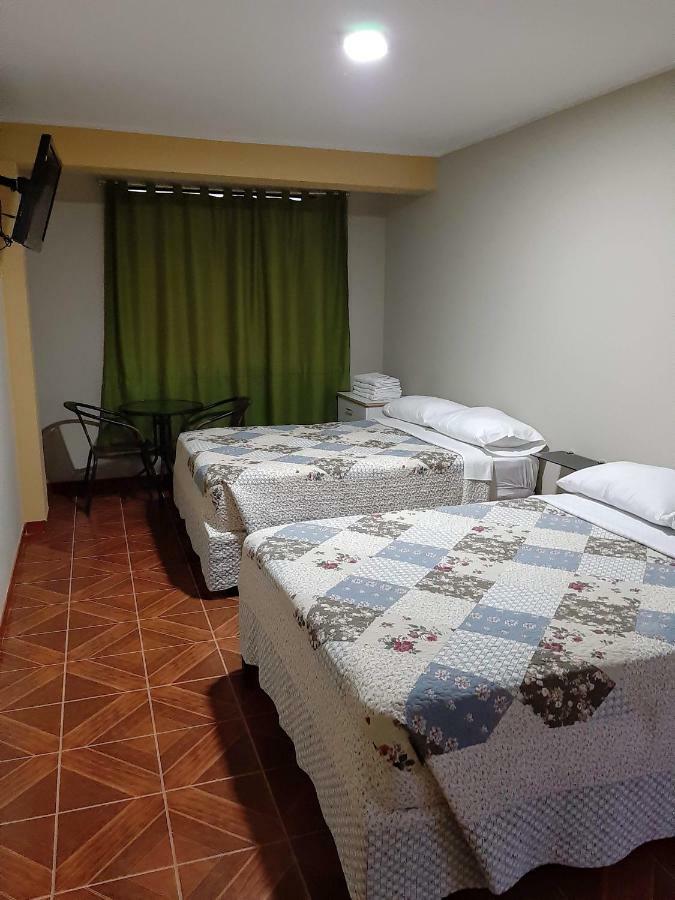 هواتشو Hostal Caprichos المظهر الخارجي الصورة
